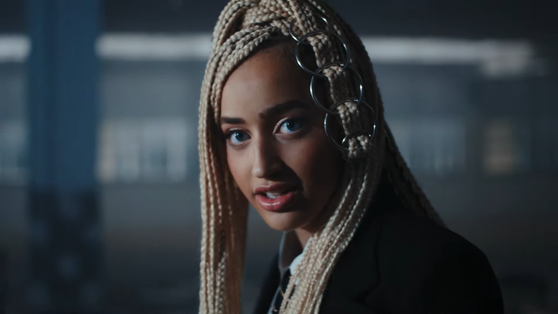 Monroe’s entry “Regarde” is out!