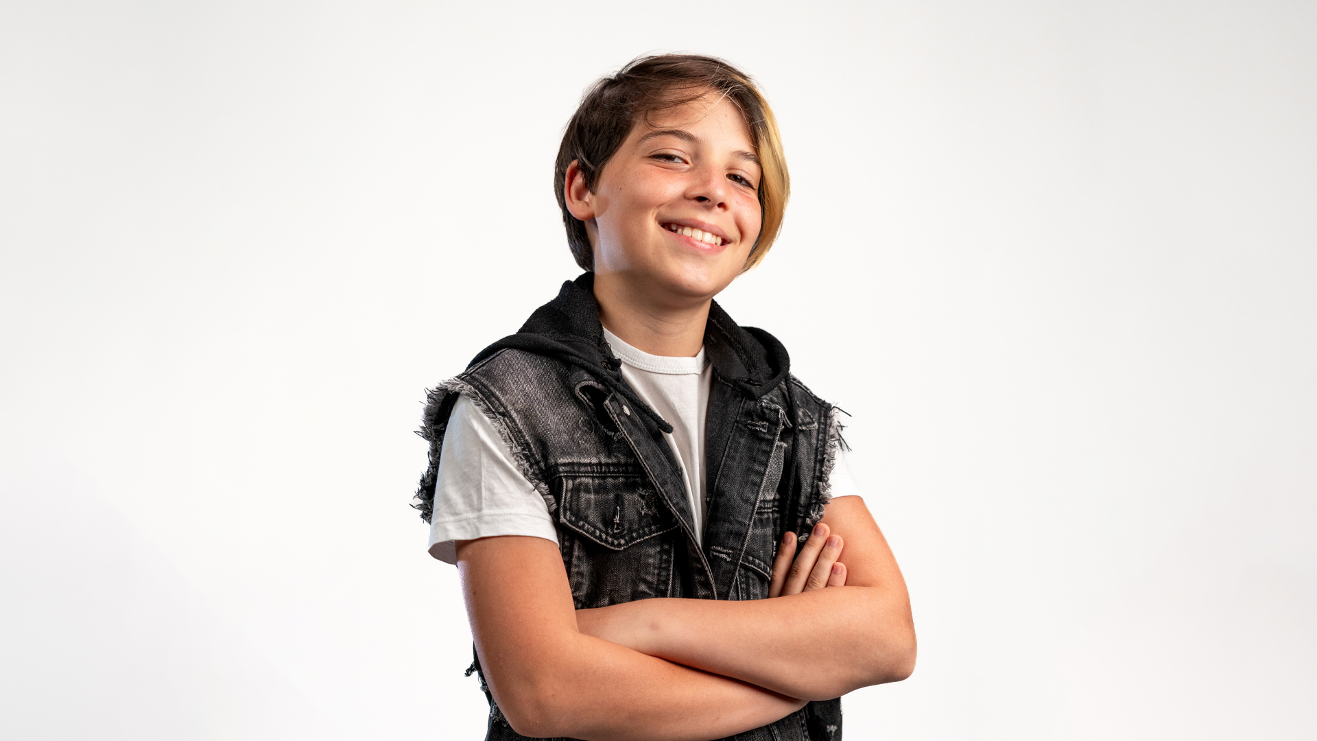 Giovannangeli Represents Italy at Junior Eurovision With ‘Rockstar’