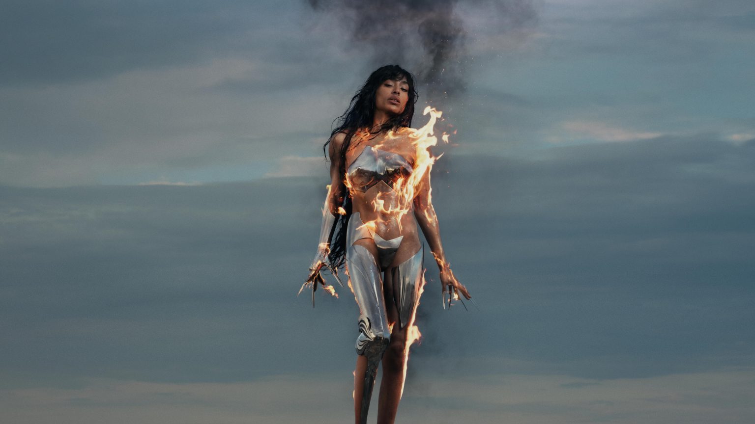 Loreen announces new album ‘Wildfire’ and releases ‘Feels Like Heaven’