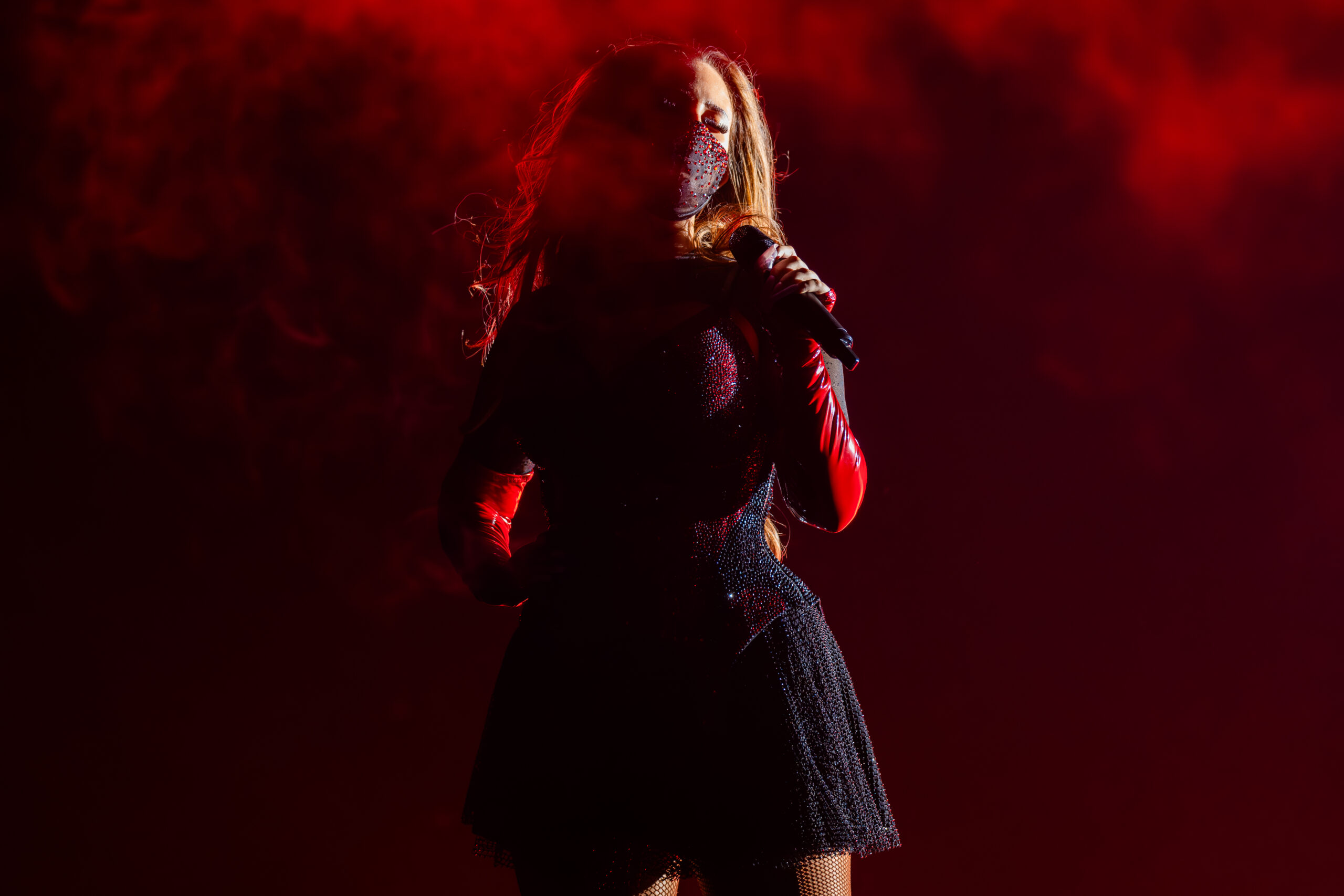 XTRA REHEARSALS — 🇸🇪 Felicia fights with lasers in Sweden’s first rehearsal